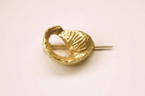 Stripes pin - La Marea